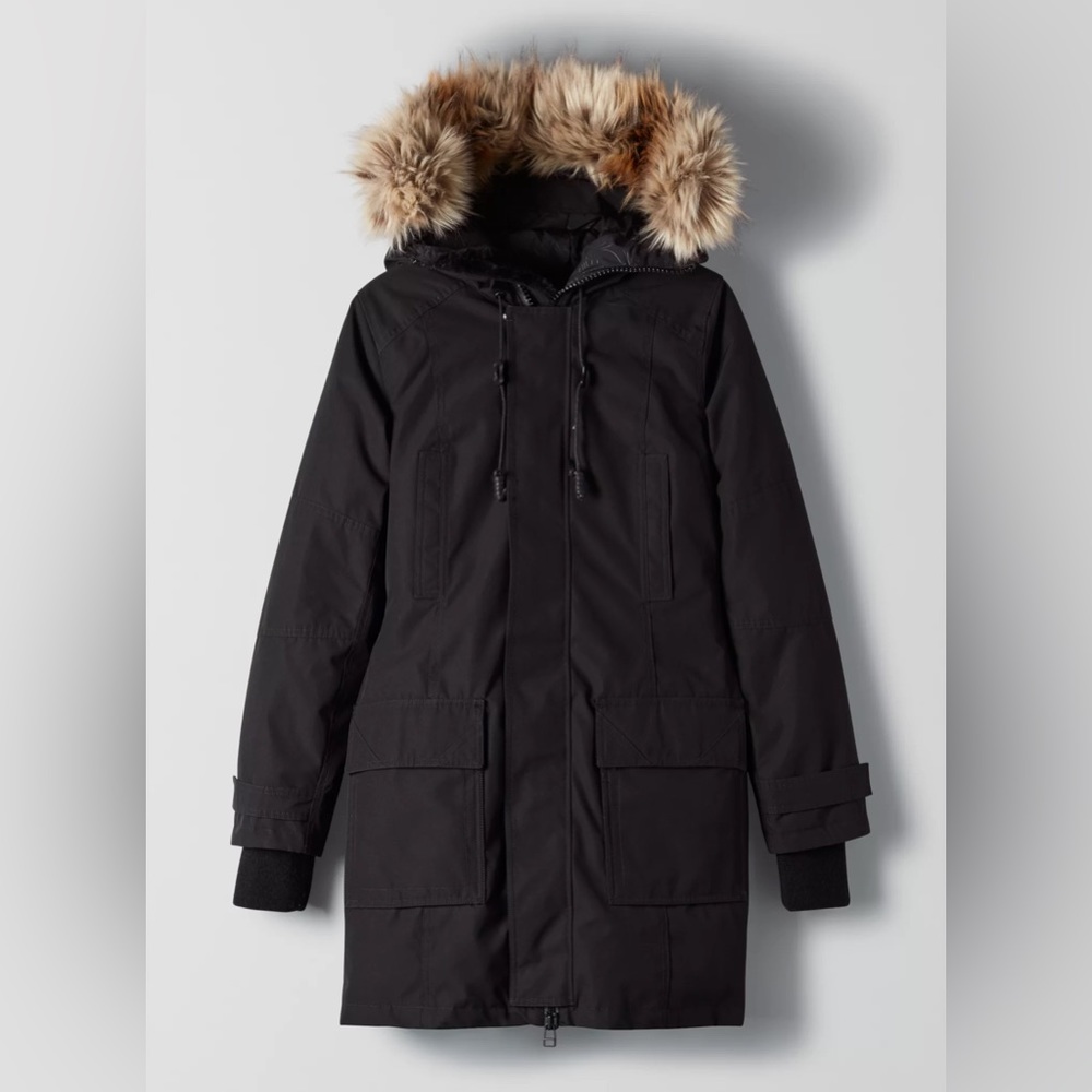 Aritzia Tna Bancroft Black Parka Size Medium
